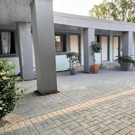Blue Lantern Bed And Breakfast Κέμπτον Παρκ Εξωτερικό φωτογραφία