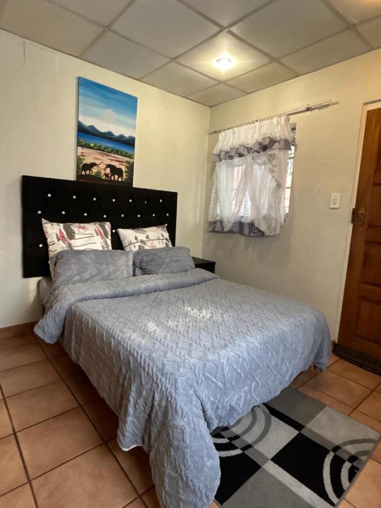 Blue Lantern Bed And Breakfast Κέμπτον Παρκ Εξωτερικό φωτογραφία